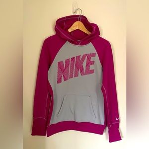 Nike Therma-Fit Hoodie Swoosh‎ Graphic Pullover Fleece Ribbed Gray Pink Size M